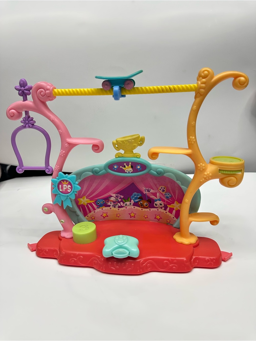 Littlest Pet Shop circus playset